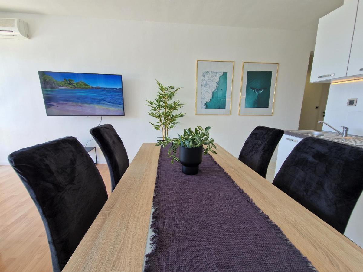 Luminous Apartman